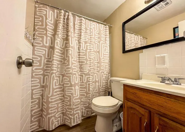 4 With 4 Bedrooms And Parking Wifi Apartment *