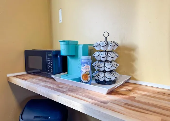 4 With 4 Bedrooms And Parking Wifi Apartment